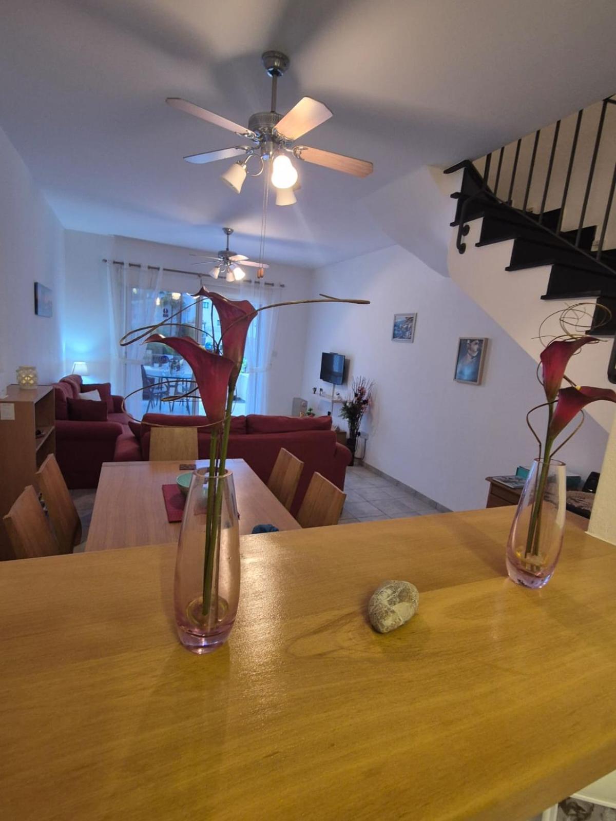 2 Bedroom Townhouse Lower Peyia Paphos Cyprus Екстер'єр фото