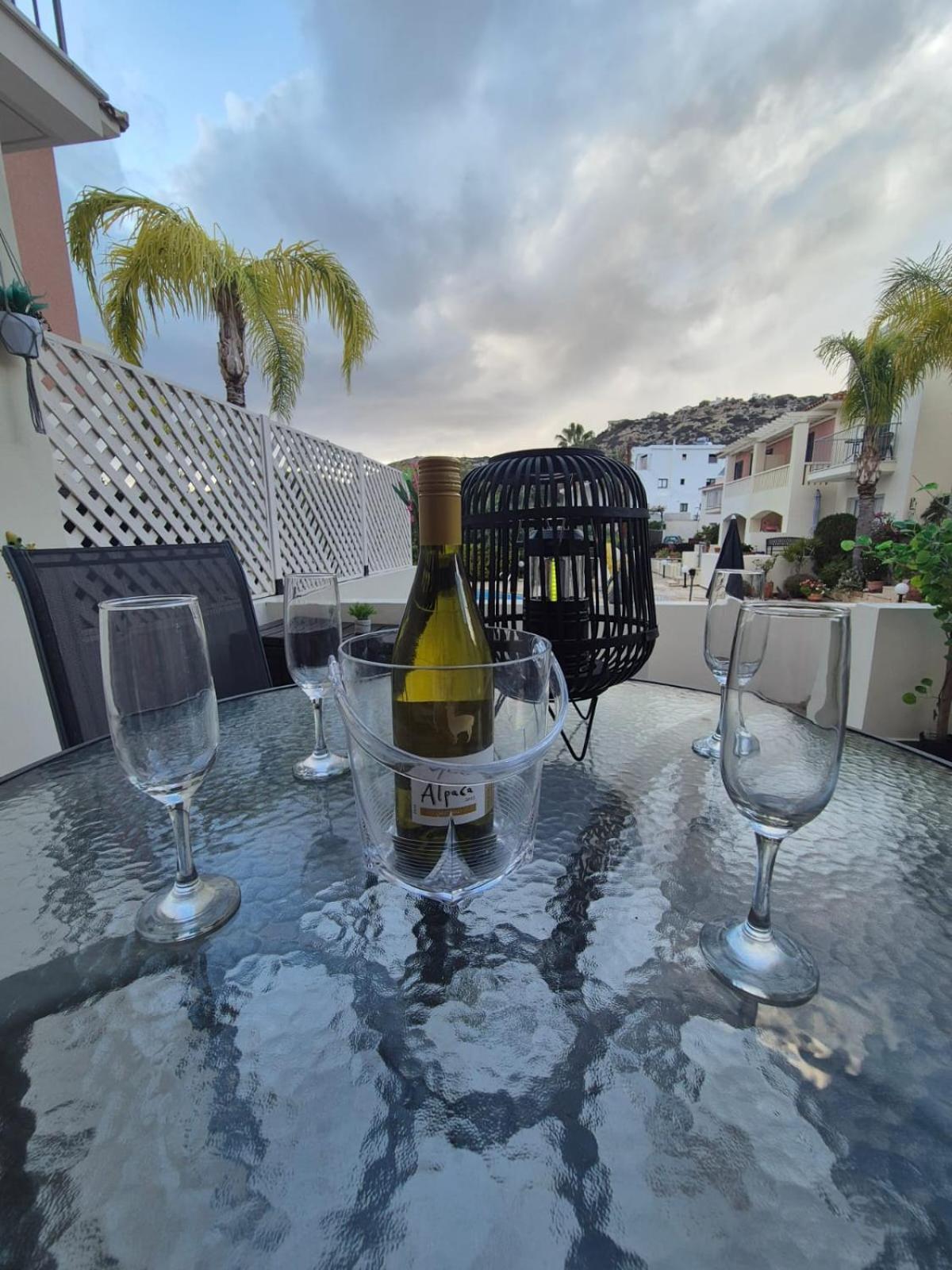 2 Bedroom Townhouse Lower Peyia Paphos Cyprus Екстер'єр фото